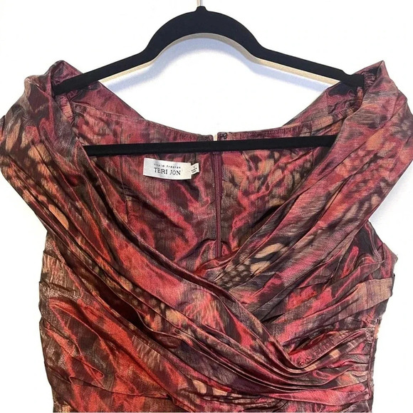 Rickie Freeman for Teri Jon Floral Jacquard Formal Cocktail Dress - Iridescent - Picture 2 of 3